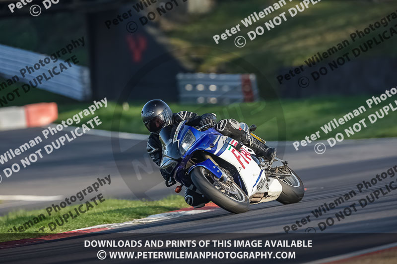 brands hatch photographs;brands no limits trackday;cadwell trackday photographs;enduro digital images;event digital images;eventdigitalimages;no limits trackdays;peter wileman photography;racing digital images;trackday digital images;trackday photos
